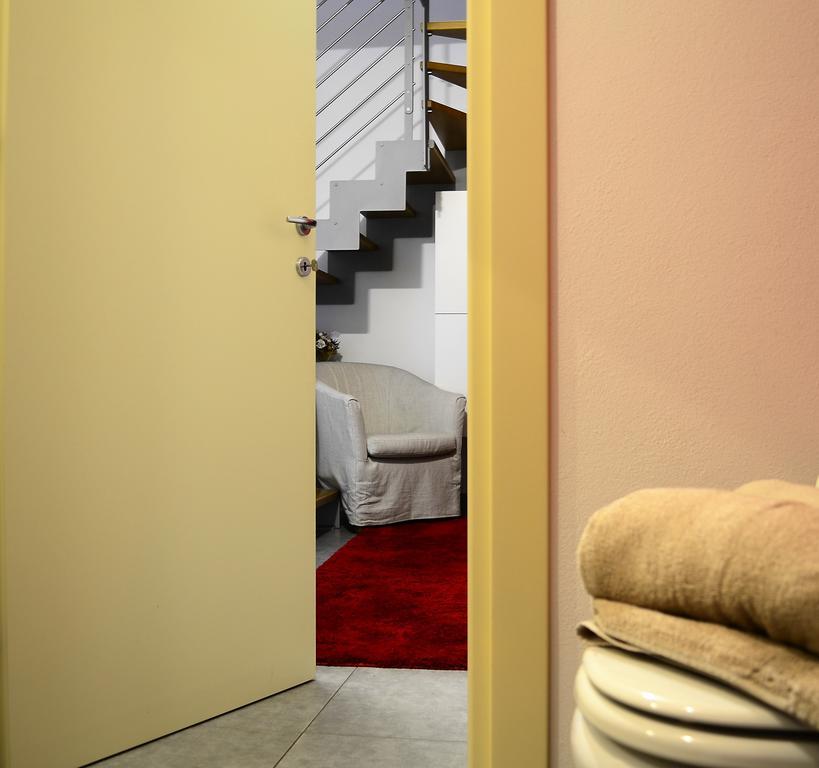Tremezzina Appartamento Red & Grey Mezzegra Екстериор снимка